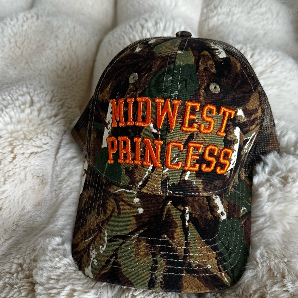 Midwest Princess Chappell Roan trucker hat